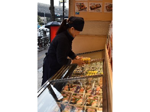 株式会社京樽 sushi_misakiko1911-03