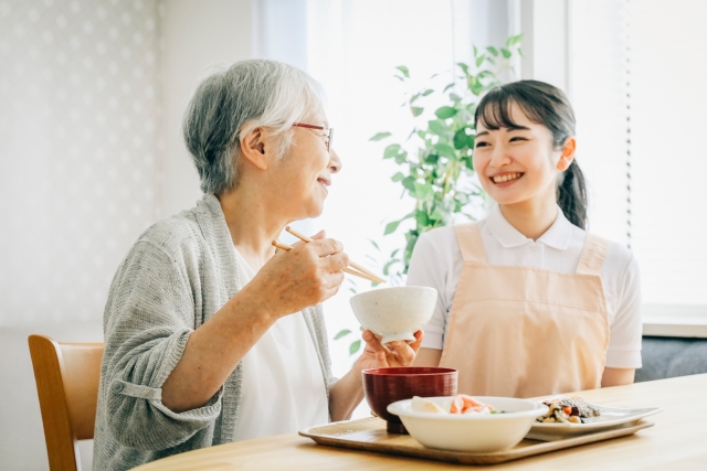 2024年10月オープン!【契約社員】新規開設有料老人ホーム介護...